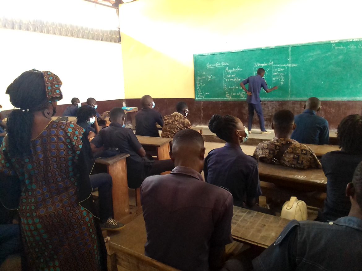 Le ministre Maguessa-Ebomé exhorte les élèves à prendre leur destin en main