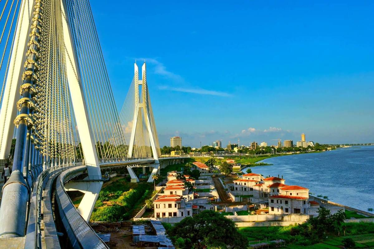 UNE OCCASION DE REPENSER L&rsquo;EMPLOI ET DE LUTTE CONTRE LE CHÔMAGE.