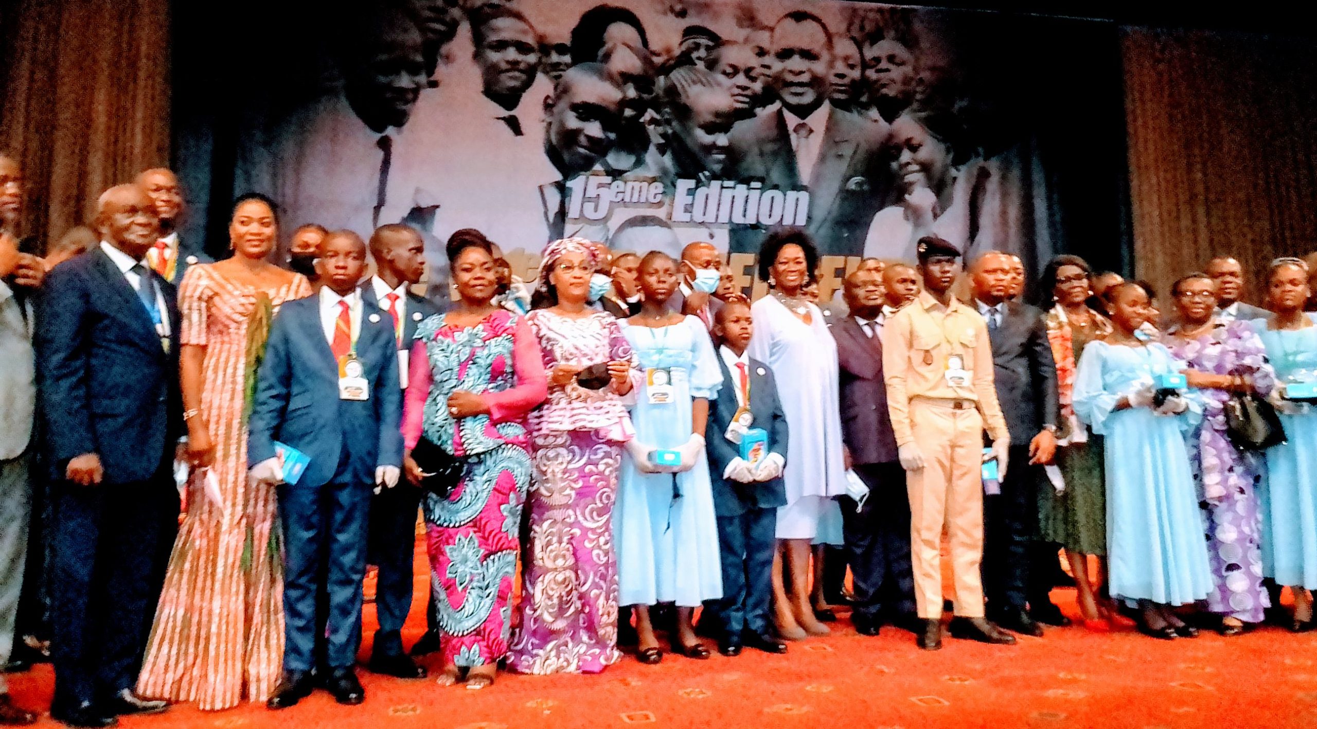 La JED met à l’honneur les 1er  des meilleurs élèves congolais