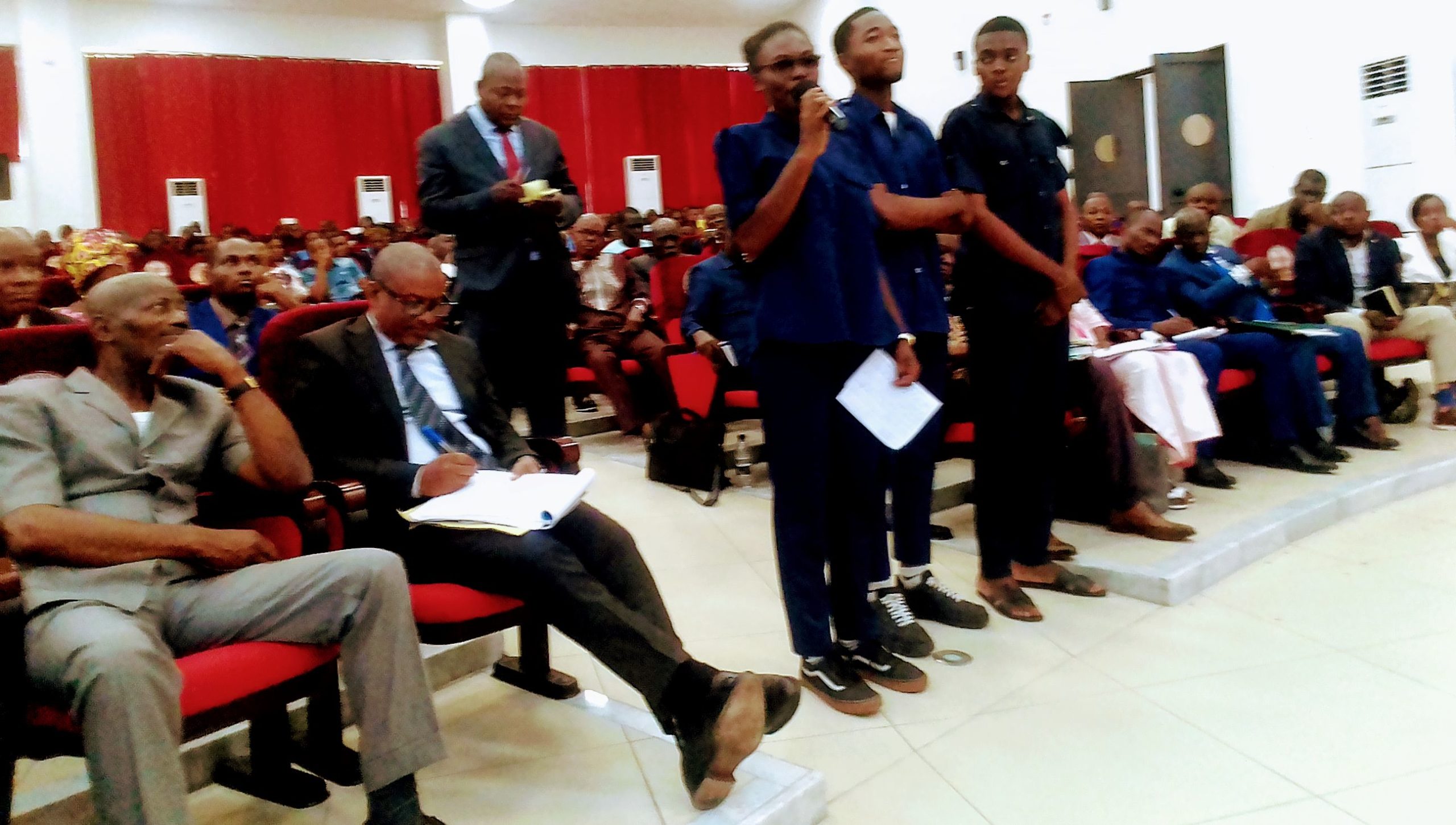 Des enseignants traduits en conseil de discipline