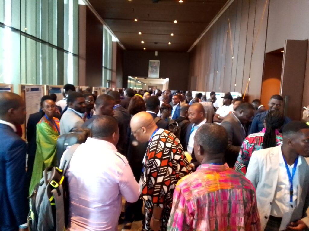 Le vieillissement de la population dans les politiques de santé publique