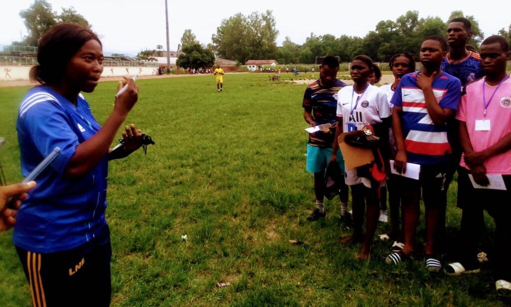 D’après les statistiques officielles, ce sont au total 16.065 candidats, qui sont appelés à se présenter dans 100 centres.