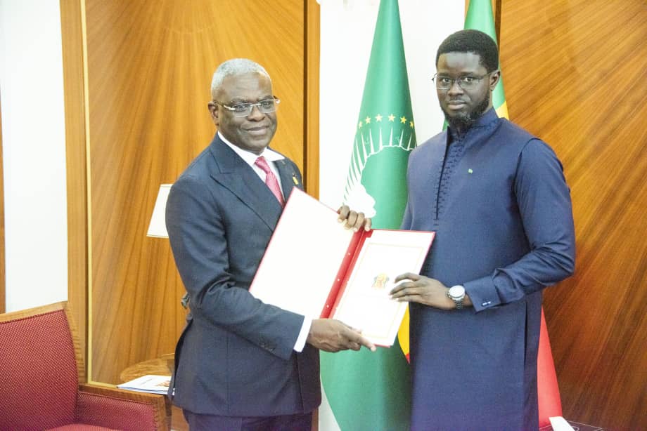 Coopération : Collinet Makosso porteur d’un message du chef de l’Etat à Bassirou Faye