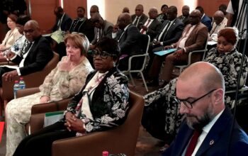 Dans ce cadre, chargée d’affaires de l’ambassade de France au Congo a rappelé que « Le C2d a permis de mobiliser un montant total de 229 millions d’euros (soit 150,2 milliards de Frs Cfa), affecté à la réalisation de projets des trois secteurs stratégiques ». Il s’agit des secteurs sociaux, et développement du capital humain ; infrastructures ; agriculture et environnement.