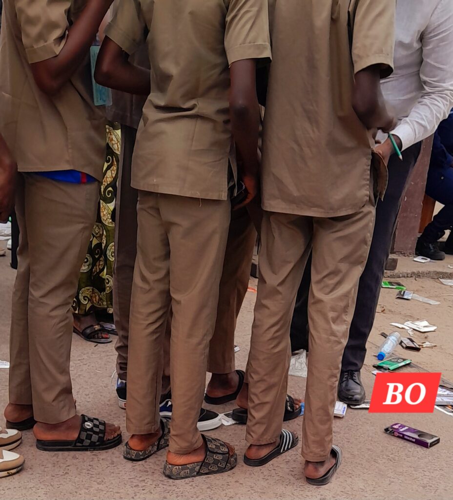 Au Congo, les enfants autistes seraient laissés pour compte. Etre scolarisé ou accéder à un parcours scolaire adapté est pourtant un droit inscrit dans notre loi. Mais, les enfants atteints de ces troubles et en âge d’être scolarisés sont privés des établissements publics.