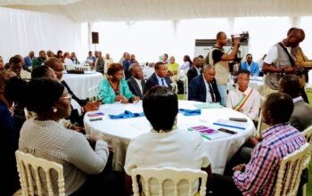 Financé par l'Unesco, cet atelier a été organisé par cette institution onusienne en collaboration avec le ministère de la jeunesse et des sports, de l'éducation civique, de la formation qualifiante et de l'emploi, et le ministère de l'économie, du plan et de l'intégration régionale ainsi que d'autres partenaires.