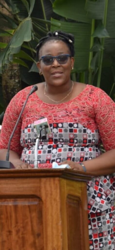 Le communiqué de presse demande également aux organisations de défense de la liberté de la presse, la protection de la journaliste qui craint pour sa vie, après plusieurs menaces.