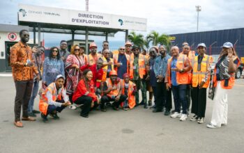 Cette visite a permis de mettre en lumière les investissements réalisés par Congo Terminal au port de Pointe-Noire pour accroître les volumes manutentionnés. La délégation était composée de Herman Amisi, Madidi, Ambulance et papa Liputa (Rdc) ; Weilfar Kaya, Esthétique Yindulé, Jojo la légende (Congo), Koffi de Brazza, Moucharaf, Moussa et Demi-dieu, Daly cardinal (Congo) ; Ndolo l'amour et 4 acteurs de la série Madame/Monsieur (Cameroun), ainsi que bien d'autres.