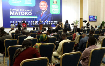 Pour lui, le candidat incarne les valeurs de la connaissance intime des mécanismes internes et du mode d’organisation de l’Unesco « ainsi que la capacité à rassembler, l’engagement constant en faveur de l’Afrique et de la jeunesse : font de lui un candidat de consensus et un candidat d’avenir », a défendu Moungalla.
