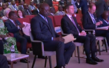 « La direction générale des impôts et des domaines du ministère congolais des finances du budget et du portefeuille public œuvre à renforcer la progressivité de l’impôt sur le revenu, à alléger la fiscalité de très petites entreprises et à promouvoir le civisme fiscal », a dit Ludovic Itoua.