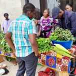 La contribution de l’agriculture à l’économie mondiale et à la sécurité alimentaire est cruciale. Toutefois, le domaine de l’agriculture fait face à un défi important : le manque d’intérêt des jeunes pour les professions agricoles. Ces jeunes ont tendance à se tourner vers des domaines qu’ils estiment plus attrayants, offrant des conditions de travail et une rémunération plus avantageuse.