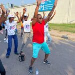 Parmi les personnalités présentes, le représentant de l’Oms au Congo, le Dr Vincent Dossou Sodjinou, a évoqué que le sport est un moyen pour interpeller la population. A travers cette marche, nous rappelons que « le cancer du sein demeure l’un des cancers les plus fréquents chez la femme dans le monde.