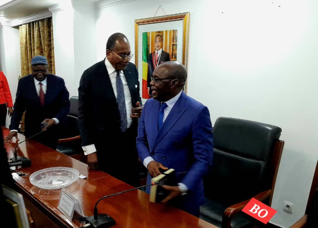 Selon le programme, le président Sassou N’Guesso arrive le 17 novembre prochain dans la ville de Dolisie pour inaugurer le lycée moderne construit dans cette ville. Il procédera également à la pose de la première pierre pour la construction de l’agence de la Banque des Etats de l’Afrique centrale (Beac) et autres réalisations, qui s’inscrivent dans la vision du gouvernement de renforcer les services de base et de stimuler l’économie locale.