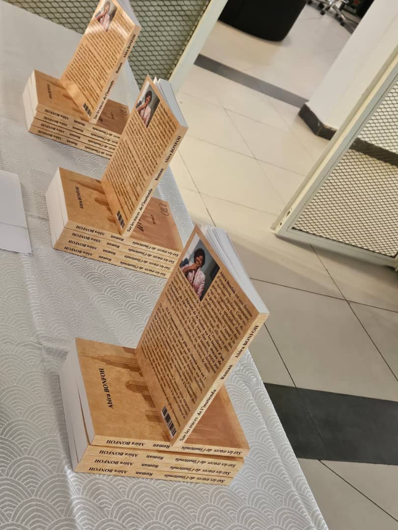 « Sur les traces de l’inattendu », un roman qui explore les thèmes de la résilience dédicacé à Brazzaville