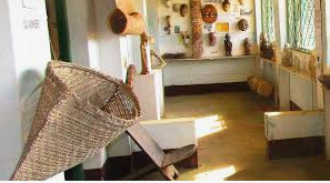 Ouvrant les travaux, le directeur de cabinet du ministre en charge de la culture, a lui aussi rappelé l’importance des inventaires réguliers, véritables outils selon Moussodji de gouvernance culturelle et de lutte contre le trafic illicite des biens culturels. Signalons que les derniers inventaires des monuments remontent à l’année 2013. Pour ce qui est du musée panafricain de musique a été réalisé depuis 2016.