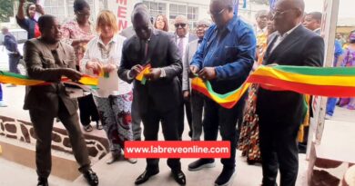 Le directeur de cabinet du ministre de l’agriculture, de l’élevage et de la pêche, Pascal Ongoka a inauguré le 30 décembre 2025, le marché rénové du Plateau-ville.