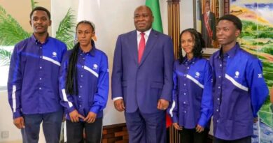 Ils ont été exhortés par l’équipe dirigeante de la société pour leurs performances, ils ont été aussi encouragés à devenir, à terme, des cadres qualifiés capables de contribuer au développement du secteur pétrolier du pays.