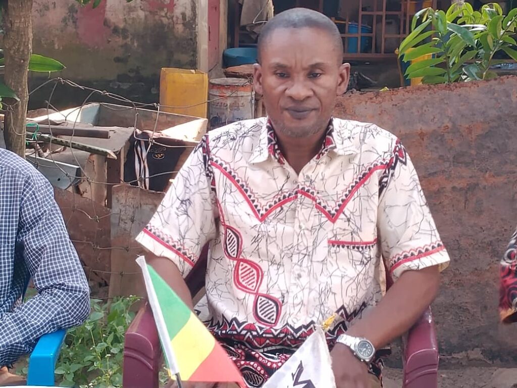 « Le ras-le-bol de la population m’a poussé à m’engager en politique. Parce que, j’ai comme l’impression que la population congolaise a toujours vécue dans la pauvreté et elle est toujours abandonnée, livrée à elle-même. Je m’engage en politique pour passer de l’observation passive à l’action concrète, en confrontant mes idéaux aux contraintes du terrain afin de servir la communauté », a exprimé le candidat.