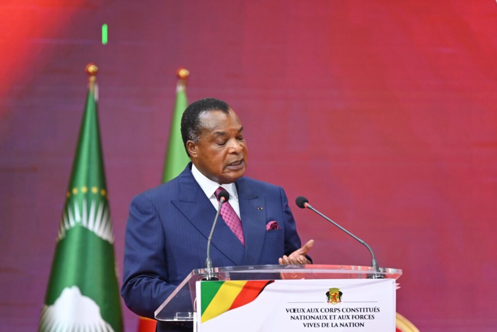 2026 conforte davantage la foi, l’engagement et l’efficacité dans votre action pour l’accomplissement réussi des charges et missions qui vous sont dévolues. • Monsieur le Président de la Cour constitutionnelle ; • Mesdames, Messieurs ; L’année 2025 est définitivement rentrée dans le passé, un passé qui donne au présent le moyen d’être pensé. C’est en cela que le passé illumine le présent. 2025 constitue désormais le phare le plus proche de notre présent qui éclaire le premier événement majeur de la nouvelle année, J’ai parlé des Présidentielles de mars 2026.