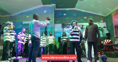 Célébré sous le signe de l’approfondissement du sebèn muntuashi, l’événement mèle souvent voix, guitare, piano et autres instruments avec des technologies électroacoustiques pour créer des œuvres contemporaines et modernes.