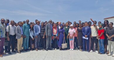 « Cette convention bâtit un cadre structuré et durable en vue de permettre aux étudiants de développer des compétences en phase avec les exigences de nos métiers. Elle démontre notre engagement en faveur de l’employabilité des jeunes et l’accompagnement des talents locaux dans le secteur portuaire congolais » déclare Anthony SAMZUN, Directeur Général de Congo Terminal.