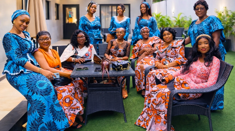 Cette rencontre a permis de mettre à l’honneur les femmes de l’entreprise et de souligner leur contribution au bon fonctionnement des activités. Dans une ambiance chaleureuse, les participants ont partagé leurs expériences et échangé autour des valeurs de solidarité, de respect et d’entraide qui animent les équipes au quotidien.