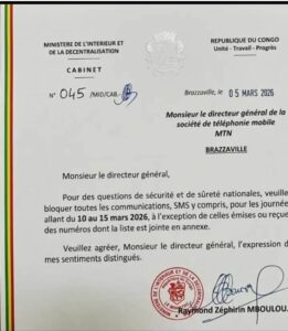 La rumeur semble s’appuyer sur des précédents, où les autorités ont parfois limité internet ou les communications pendant des crises politiques ou des scrutins. Par exemple, lors de la présidentielle au Congo, l’accès à internet et aux réseaux sociaux avait été coupé le jour du vote, bien que le téléphone mobile et les Sms aient continué de fonctionner.