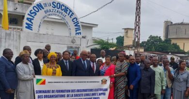 Les congolais seront appelés aux urnes le 15 mars prochain pour élire leur président de la République. Les élections législatives et municipales, quant à elles, sont prévues en 2027. Au regard des enjeux liés à ces échéances, il est indispensable de renforcer les capacités des organisations de la société civile dans l’accompagnement du processus électoral.