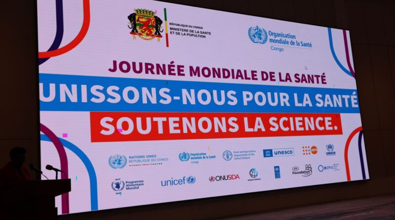 La Journée mondiale de la santé 2026 a été célébrée en différé le 21 avril en République du Congo, dans une atmosphère marquée à la fois par la reconnaissance des avancées du secteur et la volonté d’intensifier les efforts en matière de prévention. La cérémonie s’est tenue sous la supervision du ministre de la Santé et de la Population, le professeur Jean Rosaire Ibara.