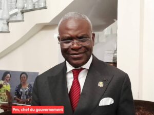 Par décret n°2026-175, signé ce 23 avril 2026, le président de la République du Congo, Denis Sassou N’Guesso, a procédé à la reconduction d’Anatole Collinet Makosso, au poste de premier ministre, chef du Gouvernement. A travers cette décision, le chef de l’Etat congolais réaffirme sa confiance envers le premier ministre sortant et inscrit l’action gouvernementale dans une volonté affichée d’accélérer la mise en œuvre du projet de société du président de la République et de renforcer la dynamique de développement du pays.