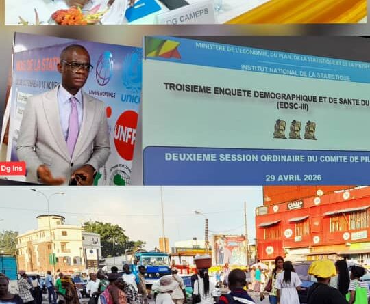 Le processus d’élaboration des politiques sanitaires au Congo franchit une étape décisive. Réuni en sa deuxième session ordinaire, le comité de pilotage de la troisième Enquête démographique et de santé (Eds III) a examiné, le 29 avril à Brazzaville, les premiers résultats issus des travaux de terrain et des analyses de laboratoire, marquant une avancée majeure vers la publication officielle attendue en septembre prochain. Placée sous la conduite du président du comité de pilotage, Sylvain Lekaka, cette session a permis de présenter les indicateurs clés déjà disponibles, fruit de plusieurs mois de collecte de données à travers les 15 départements du pays. Au total, près de 15 000 ménages ont été enquêtés, offrant ainsi une base statistique robuste pour mieux cerner les réalités démographiques et sanitaires nationales.