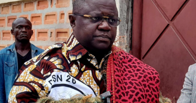 « Le moment est venu », a clamé Ninon Gouamba, exhortant à rompre avec l’inertie pour embrasser une dynamique active et déterminée. Cette démarche aspire à transcender le statu quo en faisant de l’identité Téké une véritable force motrice, capable d’unir et de mobiliser autour d’un objectif commun. Fortifiée par ce nouvel élan, la communauté des Tékés de Mfoa compte désormais intensifier sa présence et promouvoir son identité comme un outil stratégique au service du développement collectif.