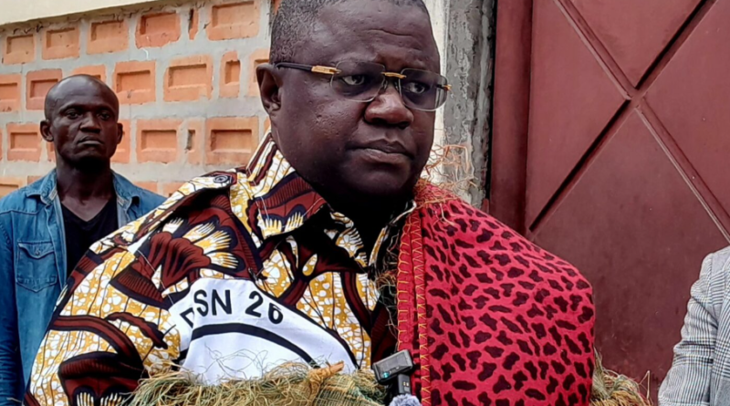 « Le moment est venu », a clamé Ninon Gouamba, exhortant à rompre avec l’inertie pour embrasser une dynamique active et déterminée. Cette démarche aspire à transcender le statu quo en faisant de l’identité Téké une véritable force motrice, capable d’unir et de mobiliser autour d’un objectif commun. Fortifiée par ce nouvel élan, la communauté des Tékés de Mfoa compte désormais intensifier sa présence et promouvoir son identité comme un outil stratégique au service du développement collectif.