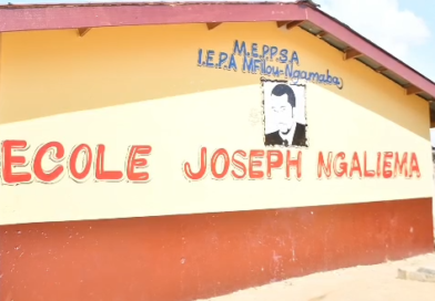 Avant cette intervention du ministère de tutelle, l’école était confrontée à des difficultés majeures. Les infrastructures délabrées, le manque d’électricité, l’insécurité et l’insalubrité compromettaient gravement les conditions d’apprentissage. Des enseignants et élèves décrivaient des journées où, dès que le ciel s’assombrissait, les cours pouvaient être interrompus par des soucis structurels, obligeant même certains personnels à décider de renvoyer les élèves pour des raisons de sécurité.