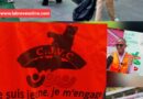 Les jeunes volontaires du Congo ont procédé, dans la matinée du 2 mai 2026, à l’assainissement des locaux et des alentours du stade de la Concorde dans la commune de Kintélé à Brazzaville, dans le cadre du programme d’action communautaire, de la structure leur réunissant. Gants et sac poubelle en main, gilets fluorescents sur le dos et détermination affichée : « je suis jeune, je m’engage », plusieurs centaines de jeunes volontaires ont investi, l’enceinte du stade de la Concorde à Kintélé ayant récemment accueilli une grande cérémonie nationale, dont l’investiture du chef de l’État. Objectif : redonner au site son éclat, dans un élan de civisme qui illustre la montée en puissance de l’engagement citoyen au sein de la jeunesse congolaise.