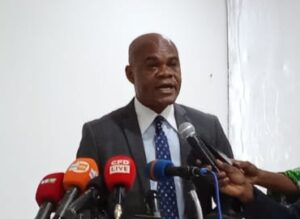 L’association Journalisme et éthique Congo (Jec) et l’Union des professionnels de la presse du Congo (Uppc) ont appelé, le 8 mai à Brazzaville, les pouvoirs publics à ne pas perdre de vue la précarité persistante de la presse congolaise, afin de lui donner les moyens susceptibles de lui permettre de jouer pleinement son rôle d’acteur de la consolidation de la démocratie, de la paix, de la cohésion sociale et de la construction du développement.