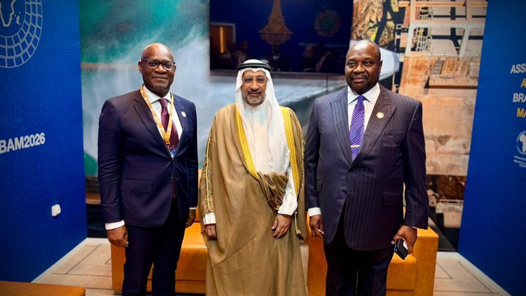 Le vice-Premier ministre chargé de la Coordination des infrastructures et du développement du territoire, Jean Jacques Bouya, a présenté, le 27 mai à Brazzaville, les nombreuses opportunités économiques qu’offre la République du Congo afin d’attirer davantage d’investissements destinés au financement des grands projets structurants du pays.