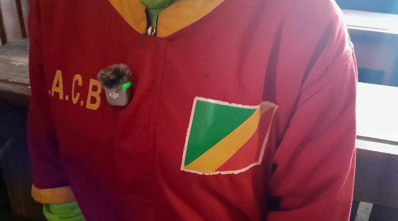 Derrière les murs de la maison d’arrêt de Brazzaville, dix candidats, dont deux jeunes filles détenues, ont entamé le 23 juin les épreuves du Brevet d’études du premier cycle (Bepc), à l’occasion du lancement officiel de cet examen d’État dans un centre devenu emblématique des efforts de réinsertion sociale par l’éducation.