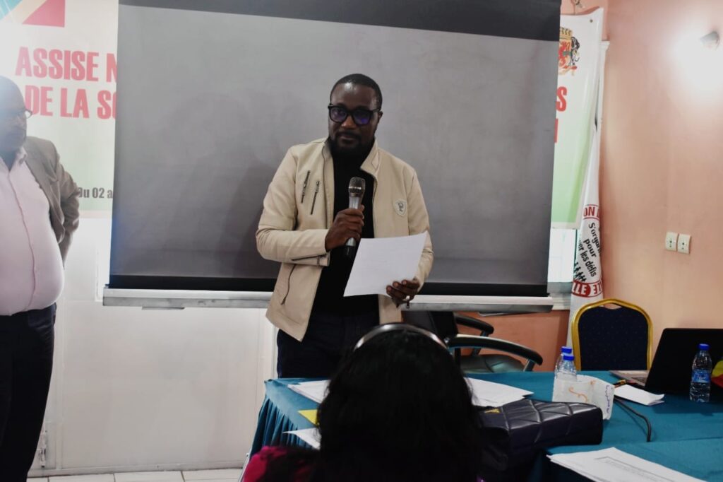 Invité à animer une master class, l'ingénieur en sciences de gestion et coordonnateur pays de l'Union africaine des ONG de développement (UA-ONGD), Simplice Mounianga, a appelé les acteurs associatifs à adopter le modèle de l'économie sociale et solidaire (Ess) pour renforcer leur autonomie financière et leur impact sur le développement.