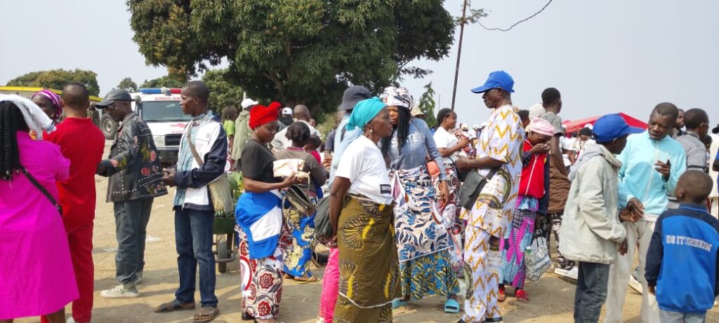 La mise en service de la ligne électrique de 30 kV Kinkala–Louingui–Boko–Loumo par le président de la République, Denis Sassou N'Guesso, le 15 juillet 2026, a servi de tribune aux populations du district de Boko pour faire entendre leurs principales préoccupations.