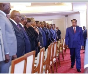 Réuni ce mercredi au Palais du Peuple sous la présidence du chef de l'État, Denis Sassou-N'Guesso, le Conseil des ministres a adopté une série de décrets touchant des secteurs clés du développement national. Santé, enseignement supérieur, économie forestière, hydrocarbures et agriculture figuraient au cœur des décisions gouvernementales, avec en toile de fond le renforcement des politiques publiques et la modernisation des institutions.